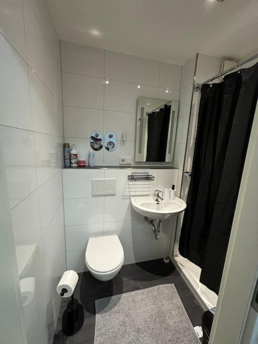 Gemuetliche Wohnung Mit Balkon Saarbrücken Esterno foto